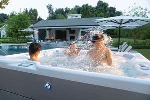 HSS-2024-Highlife-Grandee-AlpineWhite-BrushedNickel-Sunset-Lifestyle_8360-Edit