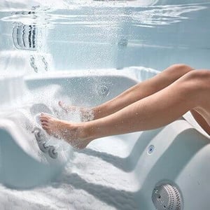 caldera-spas-features-that-transform-images-foot-ridge-400x400-1